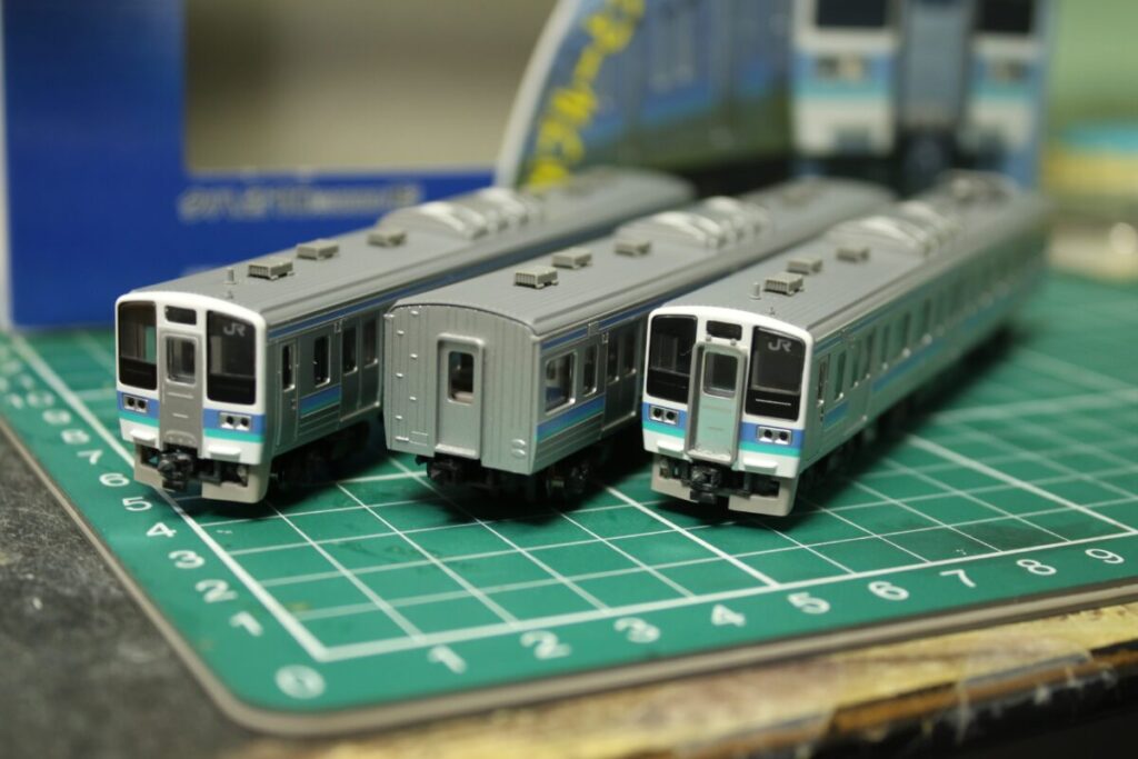 思わず衝動買い。TOMIX 長野色211系を購入してみた！#1 | FreedomTrain