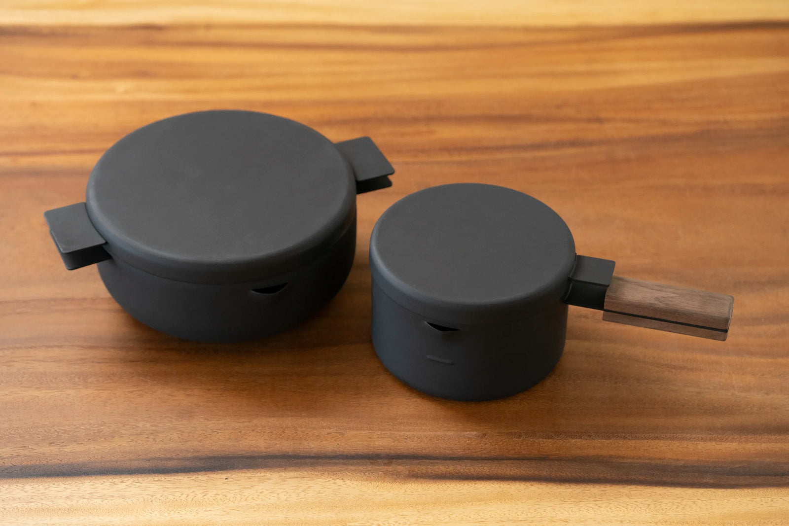 ツレヅレハナコ×オレンジページ「ふたつき鉄製揚げ鍋 13cm」｜【公式