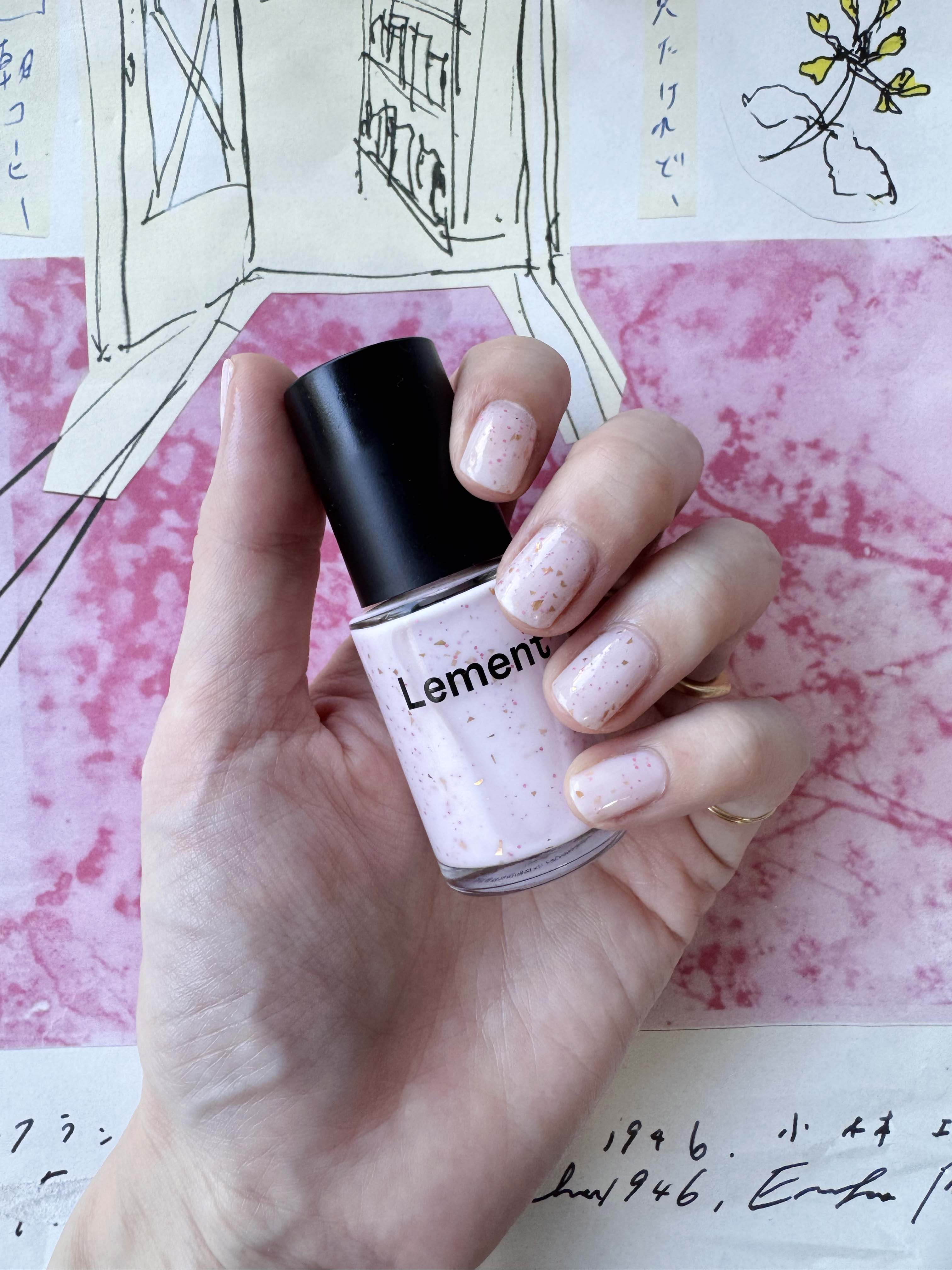 2025春ネイルトレンド◇ この春買い足したい注目の韓国ネイルカラー