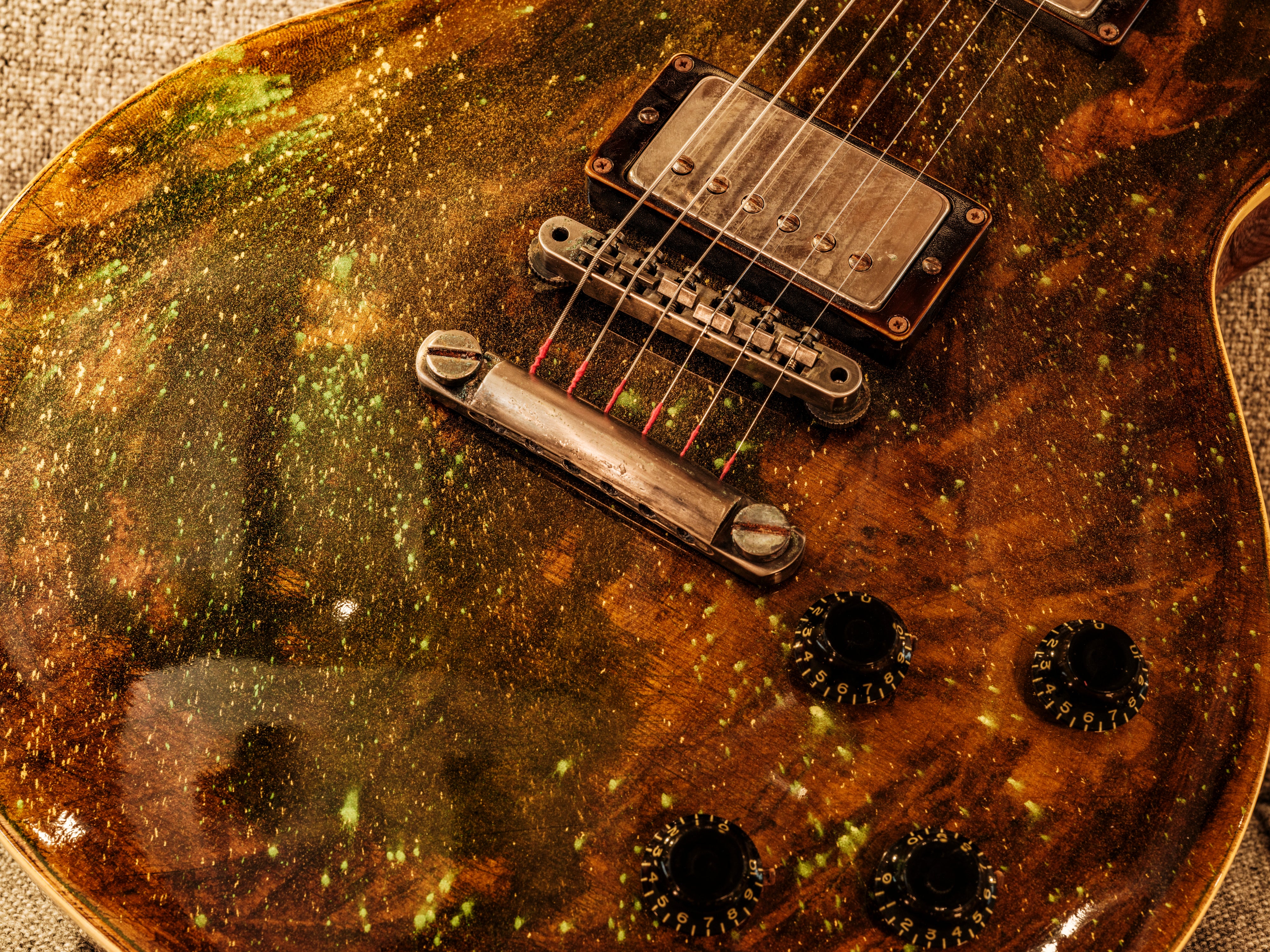 FUEGUIA 1833 | La Tierra del Rayo｜ラ ティエラ デル ラージョ