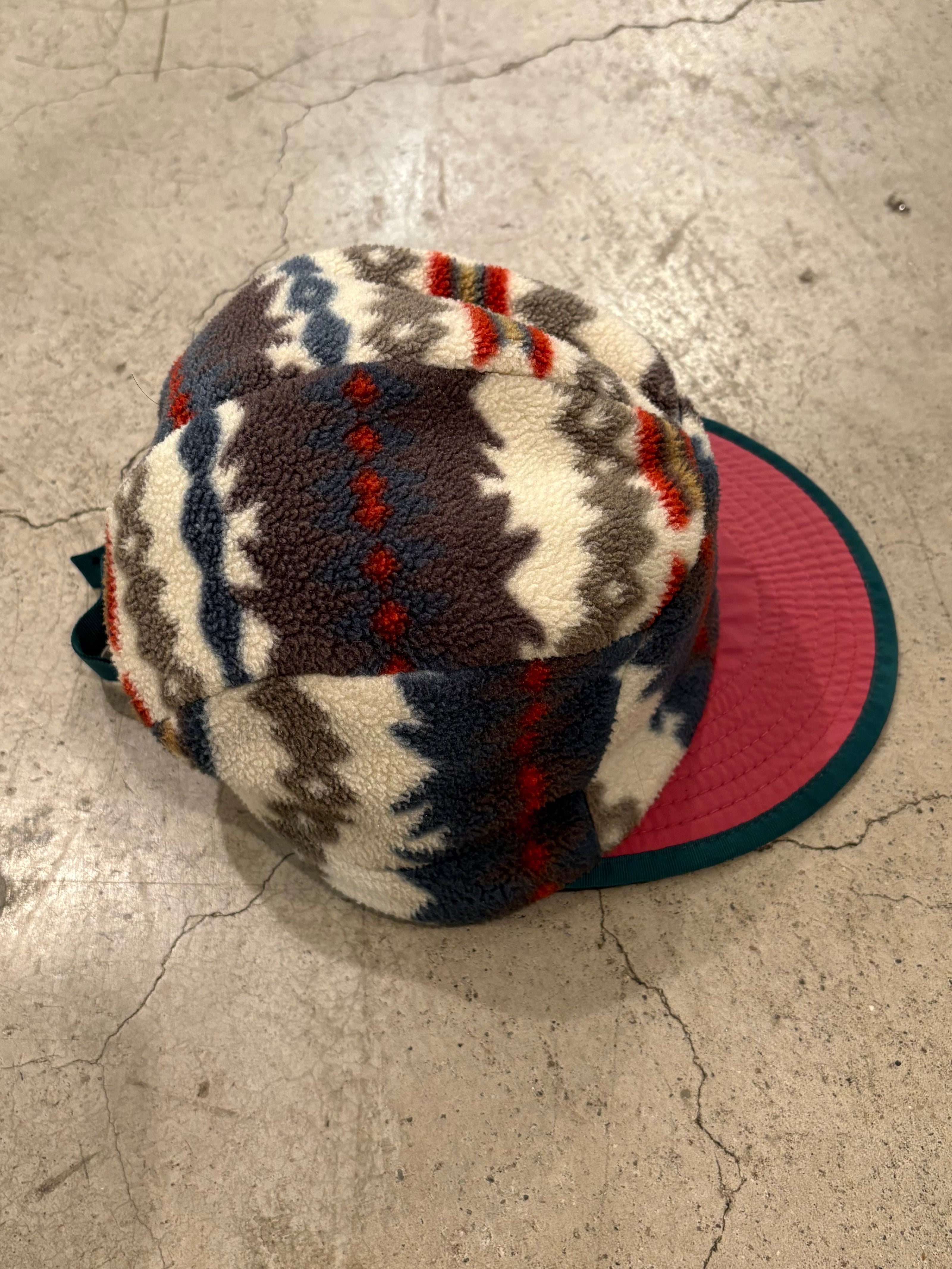 90's PATAGONIA「Winter Duckbill Cap」総柄 フリースキャップ – FUJI