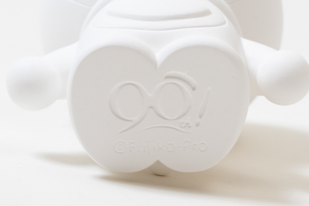 ドラえもん アロマ オーナメント 立体フィギュア ホワイト 約10cm 藤子