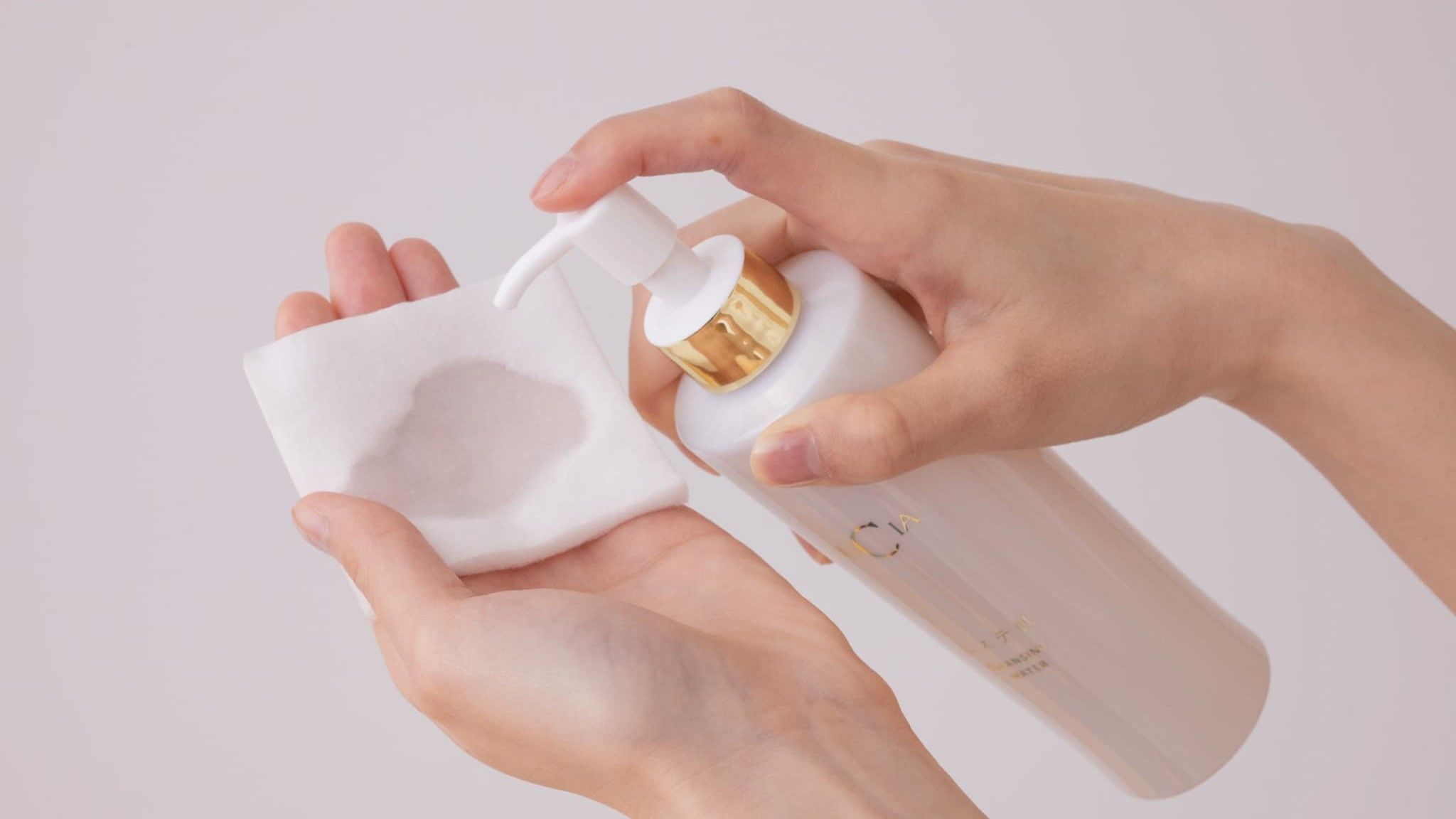 黒木瞳さんプロデュースのクレンジングが登場「ルチア エステ肌