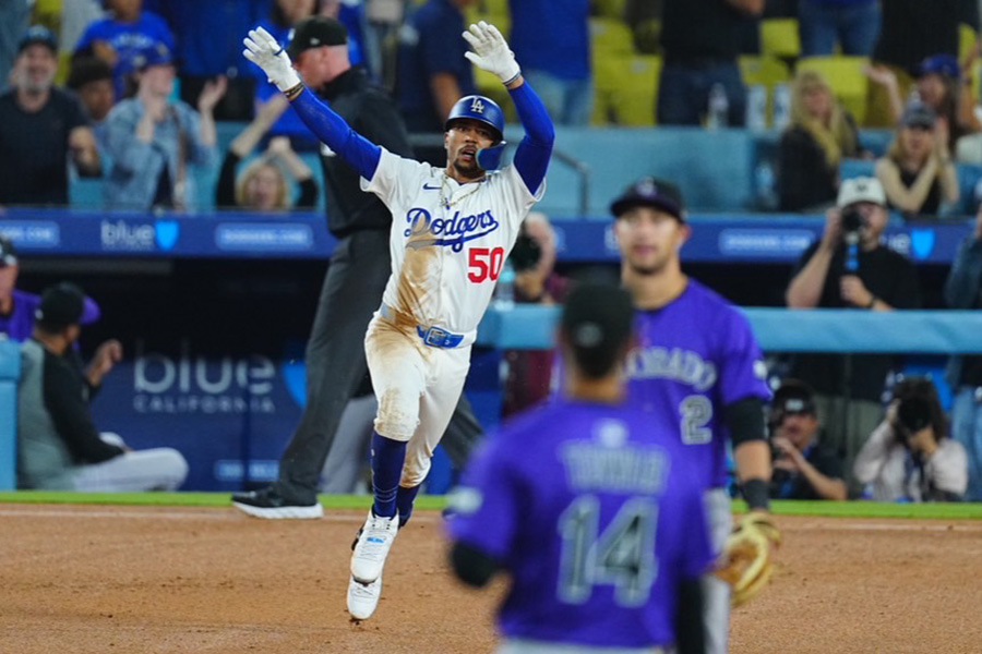 大谷も大喜び…ベッツの満塁弾は「MVPが帰ってきた」 15年ぶり