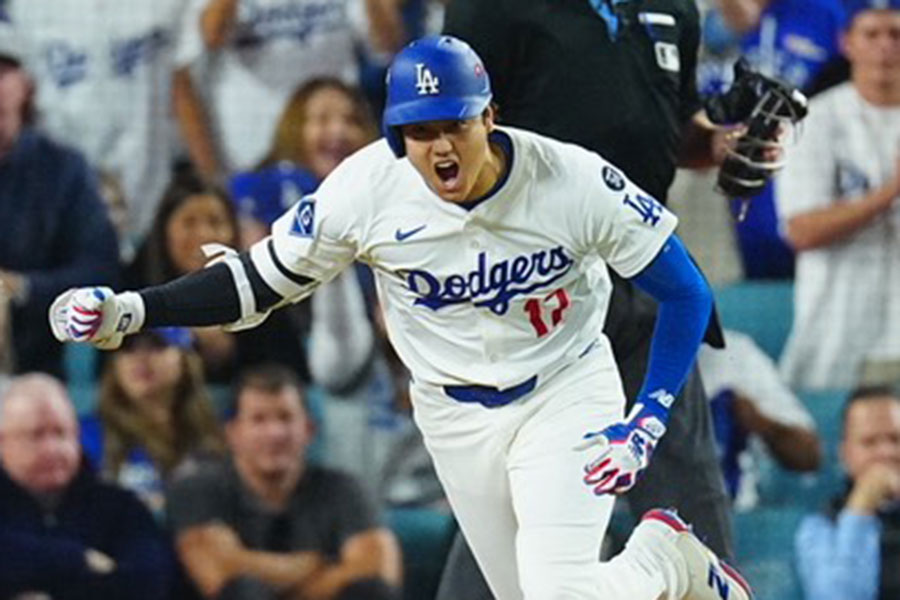 ド軍、2連勝で地区シリーズ進出 大谷は1安打1打点、由伸PS3勝目…朗希は