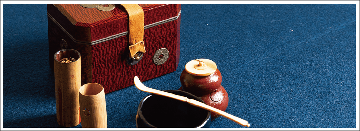 兎香合 共箱 - 古川古美術 茶室のある空間で 古美術に触れる古川古美術