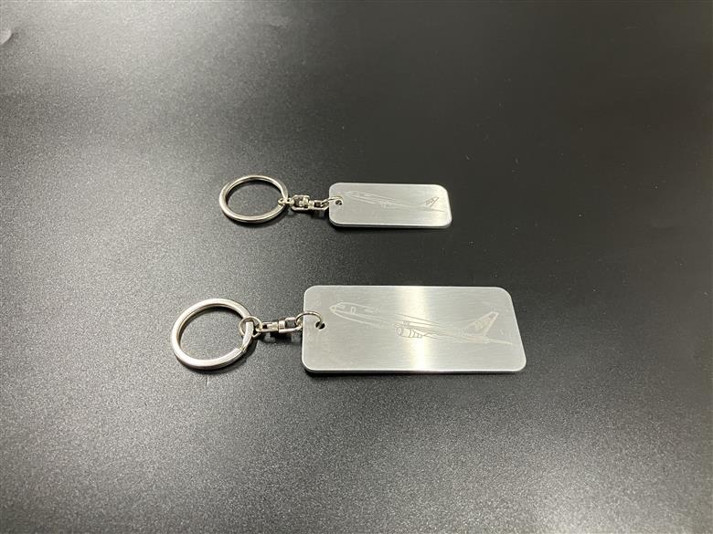 1076【ANA限定】B767 アップサイクル タグキーホルダー(小): 各務原市