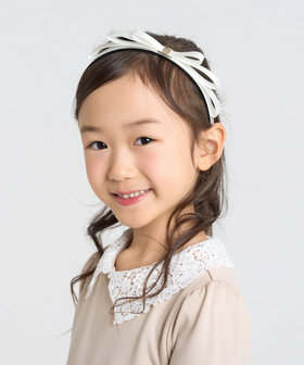 メタル パーツ付き サテン リボン カチューシャ（98-88AM03-205