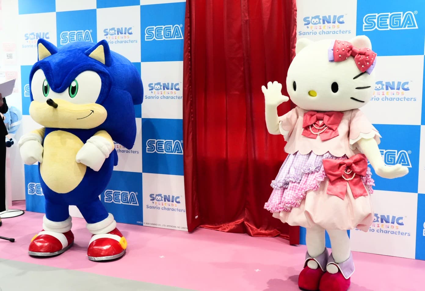 世界のソニックがハローキティとコラボした『SONIC & FRIENDS Sanrio