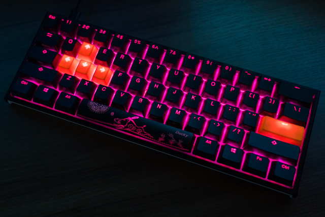 Ducky One 2 Mini RGB 60%レビュー｜超コンパクトなキーボード