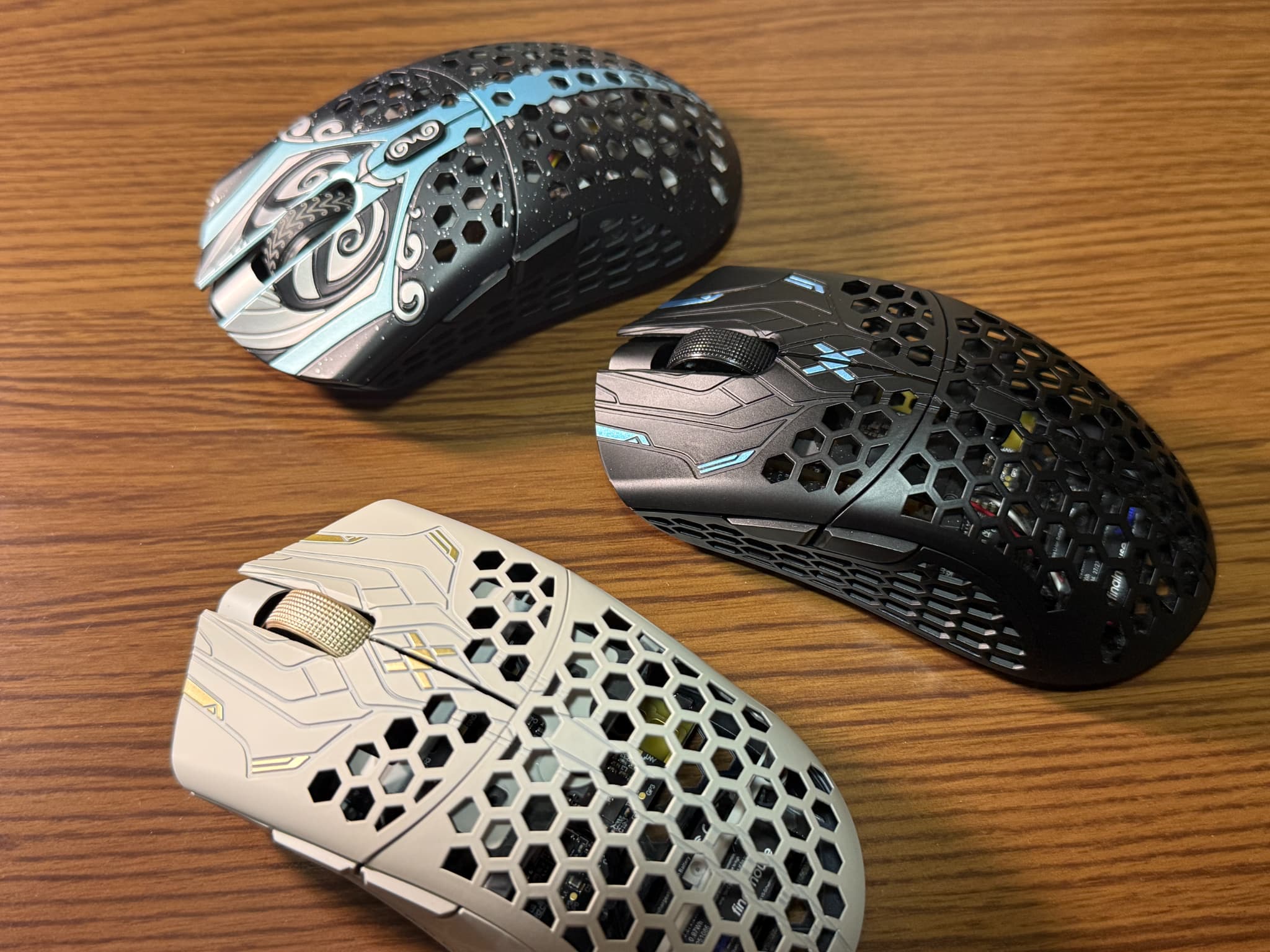 Finalmouse ULX Phantom レビュー｜初期ロットとビルドクオリティ