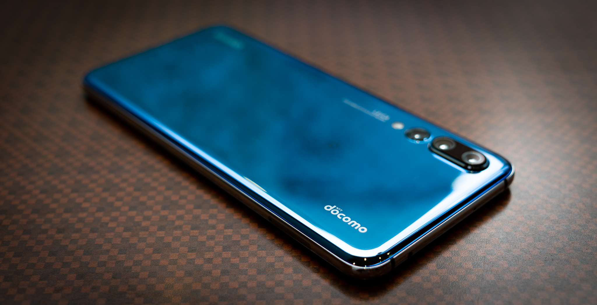 P20 Pro HW-01Kレビュー。Leicaカメラの3倍/5倍/10倍ズームや夜景の