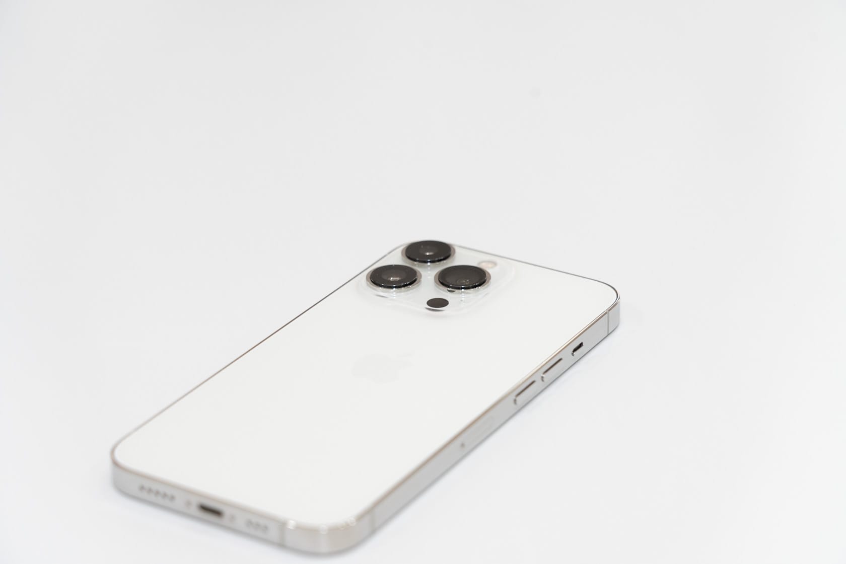 iPhone 13 Pro(シルバー)開封・外観レビュー | ガジェットタッチ