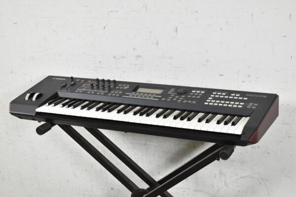 YAMAHA DX7 II-D ヤマハ シンセサイザー - 楽器の買取屋さん｜最短30分