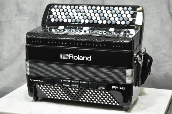 Roland V-ACCORDION FR-7 アコーディオン デジタル - 楽器の買取屋さん