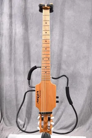 Aria/アリア サイレントギター Sinsonido - 楽器の買取屋さん｜最短30