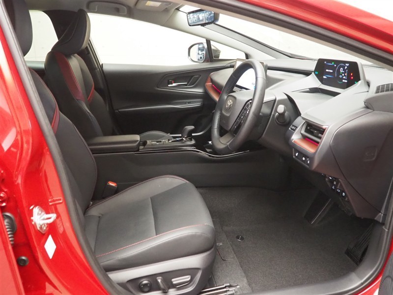 プリウス Z（436044433406）の中古車 | トヨタ認定中古車 | トヨタ