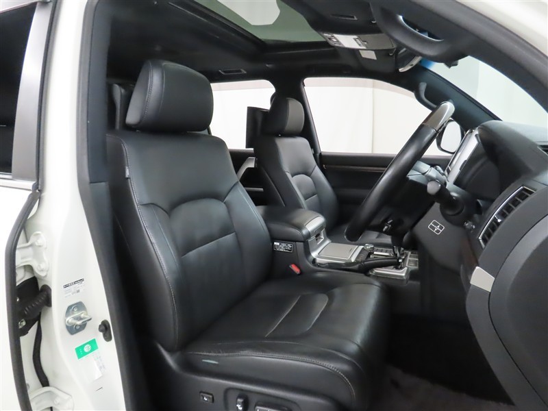 ランドクルーザー ZX（034012888881）の中古車 | トヨタ認定中古車