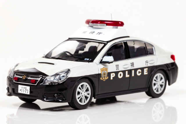 警察車両をモデル化するミニカーメーカー「ヒコセブン」のこだわり