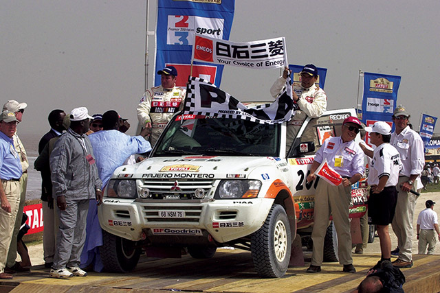 ダカールラリーで活躍するラリードライバー 増岡浩氏に聞く | クルマ