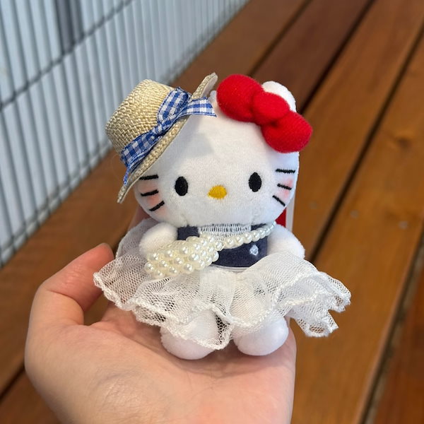 Qoo10] キティちゃんバッグストラップキティちゃん