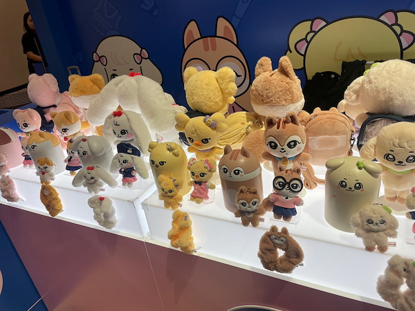 Qoo10] STARSHIPエンターテインメント [当日出荷] [MINIVE CHARA