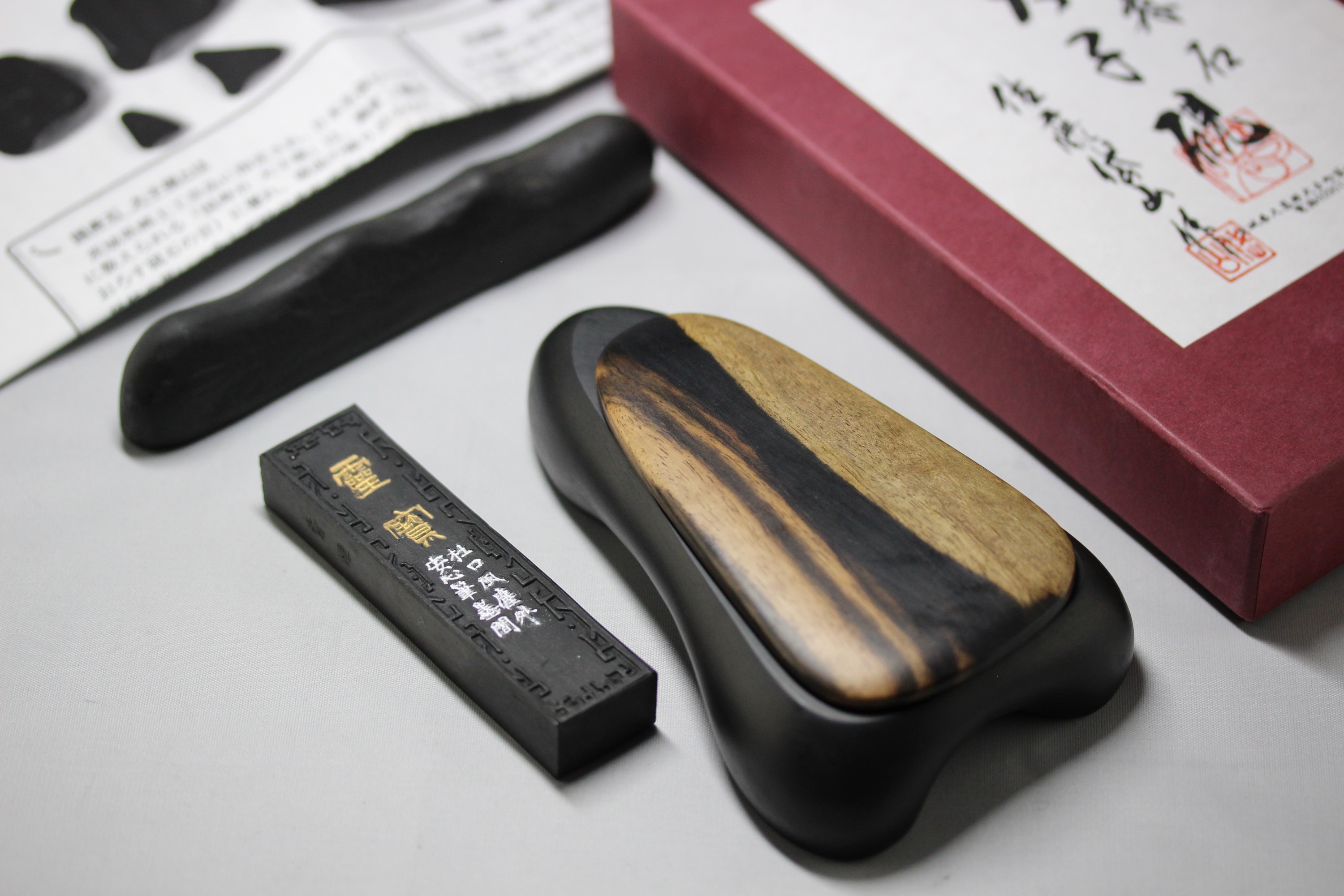 新古美術 玄清堂 | 厳選された美術品を世界遺産「石見銀山」がある島根