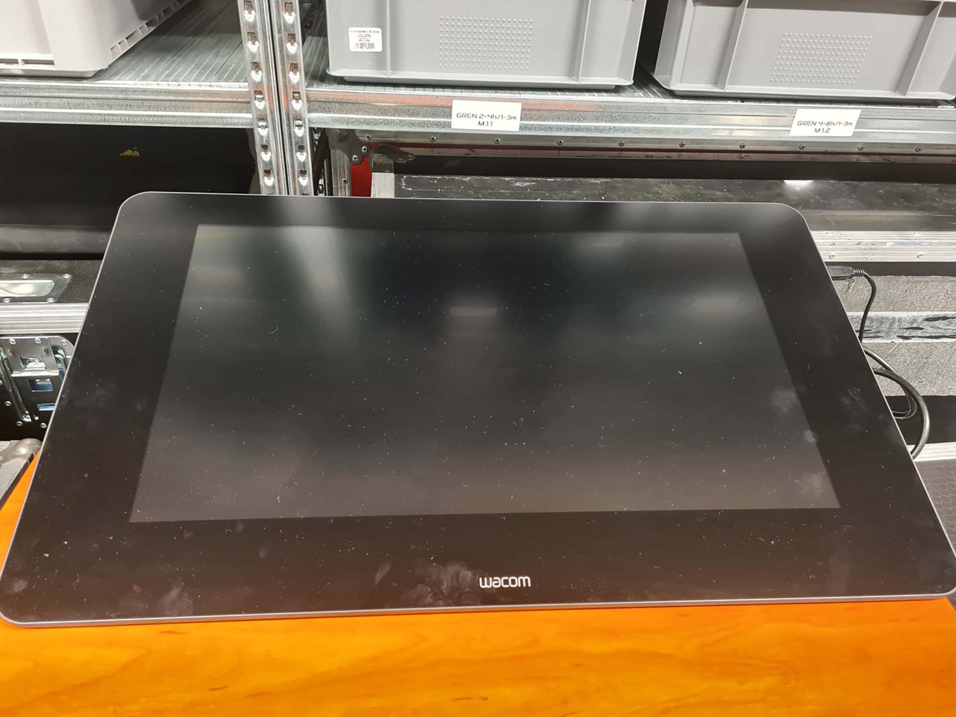 Wacom DTK-2700-CLINTIQ 27QHD – Gearwise – AV & Stage Equipment