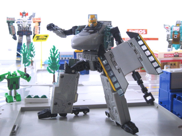 3体合体公安官 JRX トランスフォーマー カーロボット レビュー