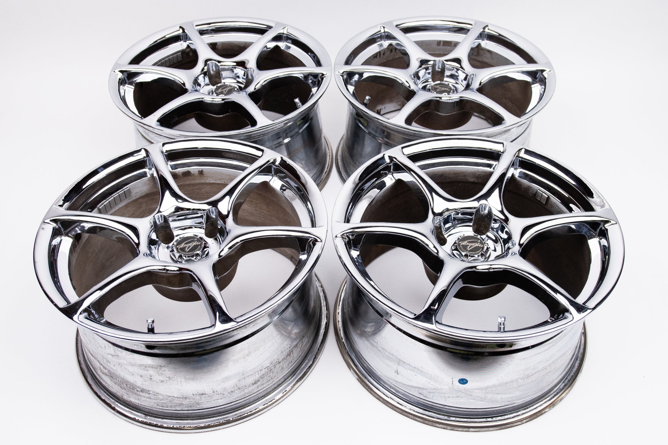 Great Company Grenade GX-01 17