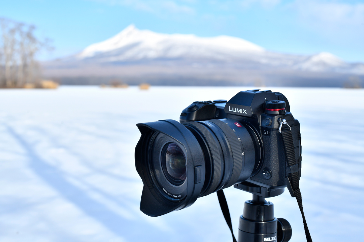 小三元は性能、使い勝手、価格の総合力! パナソニック「LUMIX S PRO 16