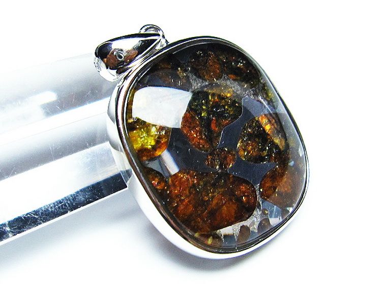 パラサイト隕石 かんらん石 ペンダント[T453-3039]