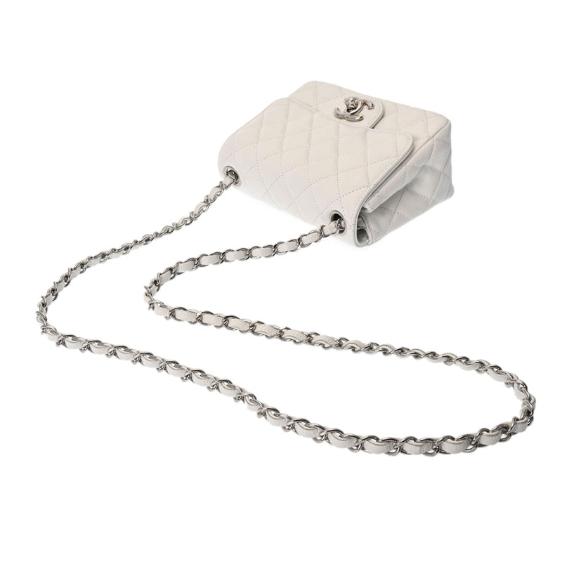 シャネルミニマトラッセ チェーンショルダー 白 シルバー金具