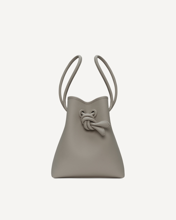 こだわり満載。VASICのアニバーサリーバッグ、手に入れるチャンス