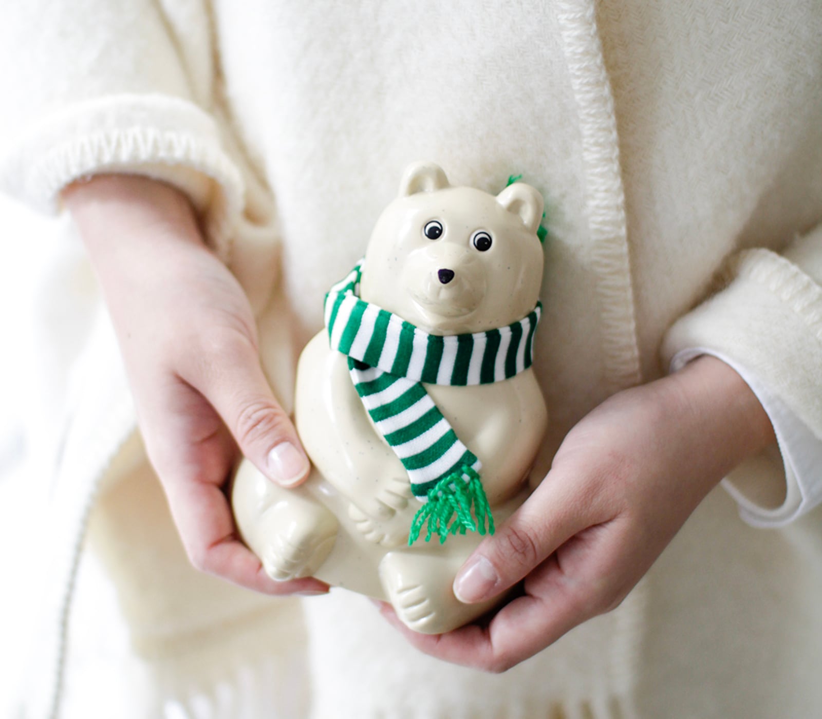 白くま貯金箱 マフラー付き2023 ｜CATAWARA（カタワラ）