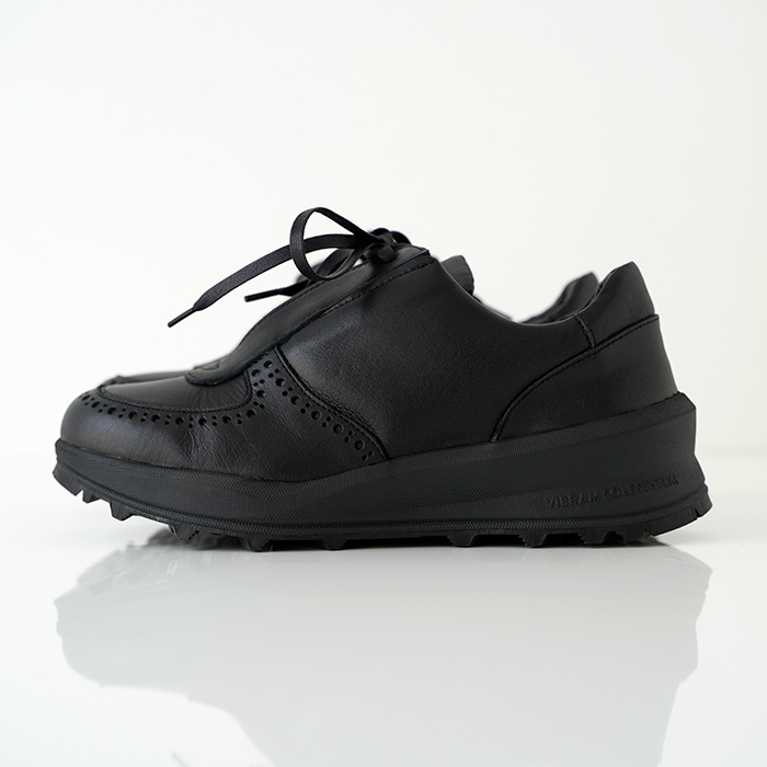 Active TRAVEL SHOES by chausser アクティブ トラベルシューズ バイ