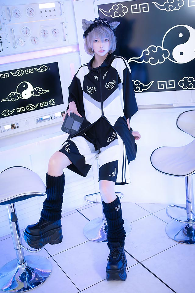 サイバーチャイナハーフパンツ【BLACK×WHITE】｜LISTEN FLAVOR