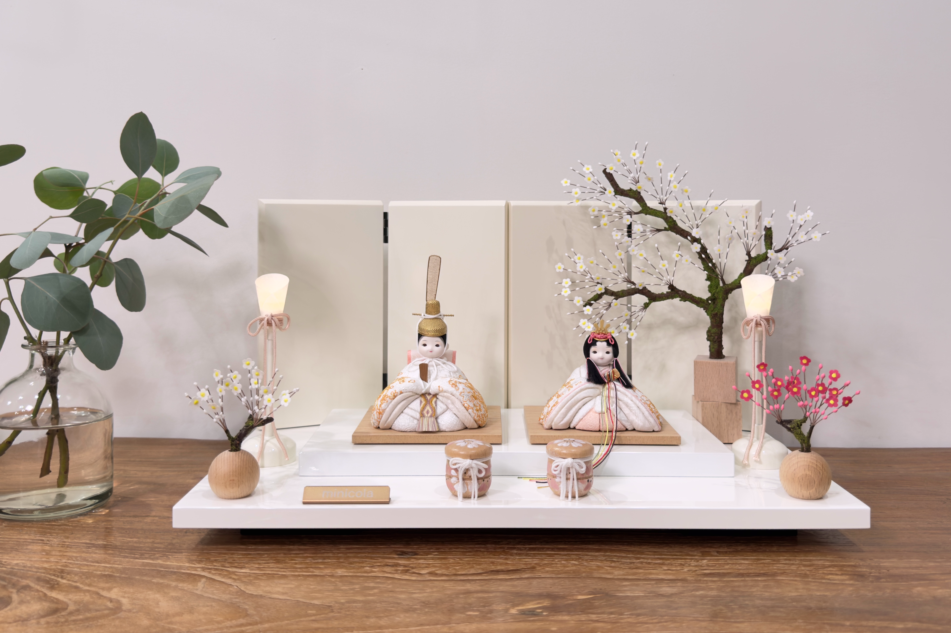 rico真愛（まな）木目込み親王飾り雛人形 高岡塗台 ミルキー屏風
