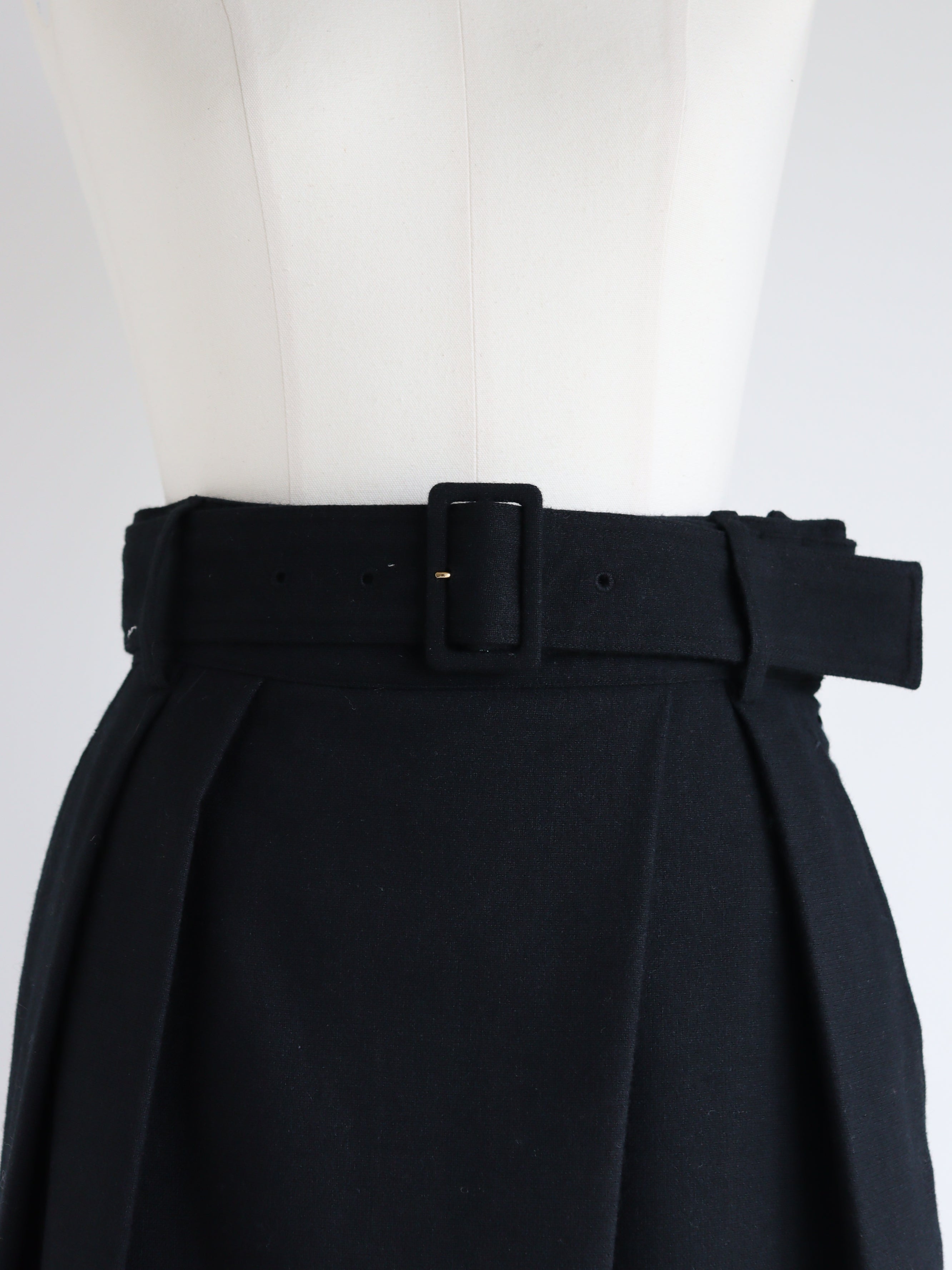 St.cecilia ラップパンツ – GIRLISH