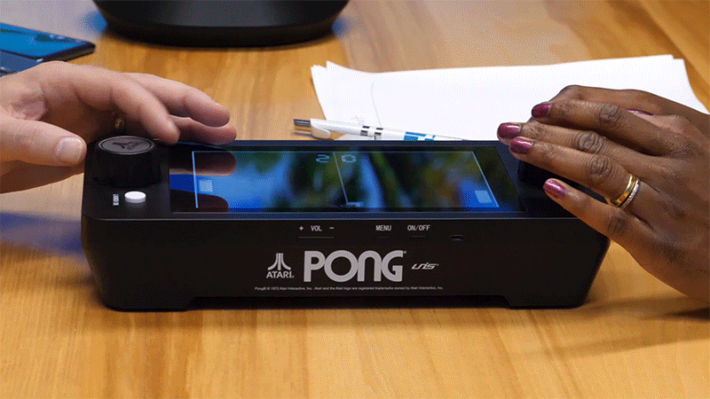 The Portable Atari Mini Pong Jr. Is Like a Nintendo Switch That
