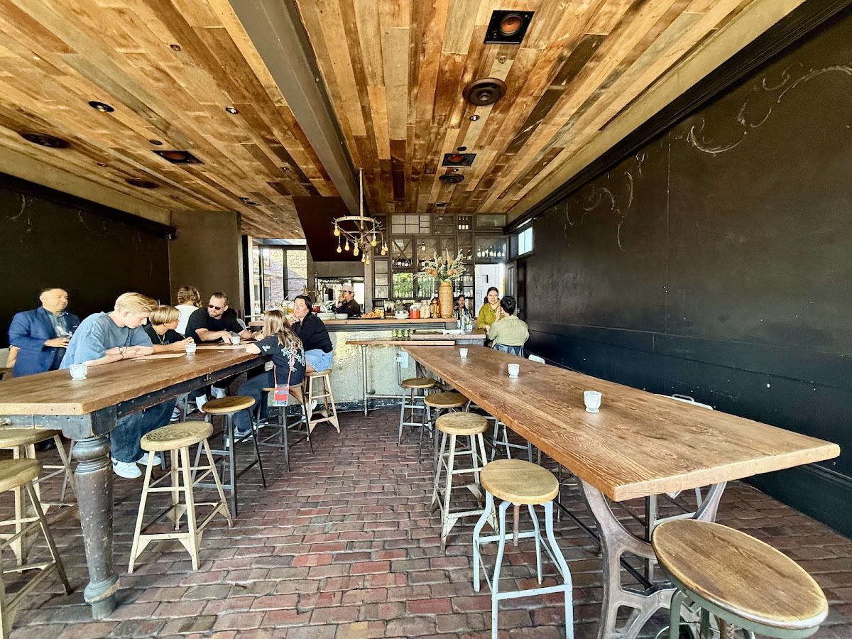 Gjelina: Experience Culinary Excellence with Unique Flavors