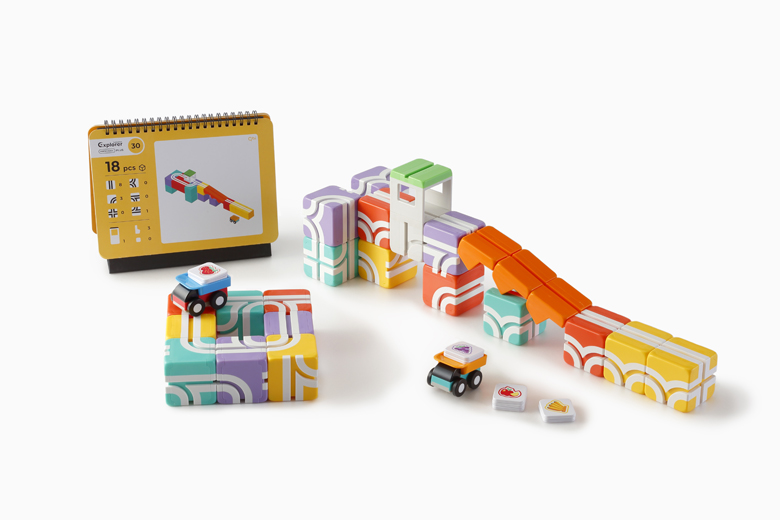 Qbi Explorer(キュービーアイエクスプローラー) | グッド・トイ2022