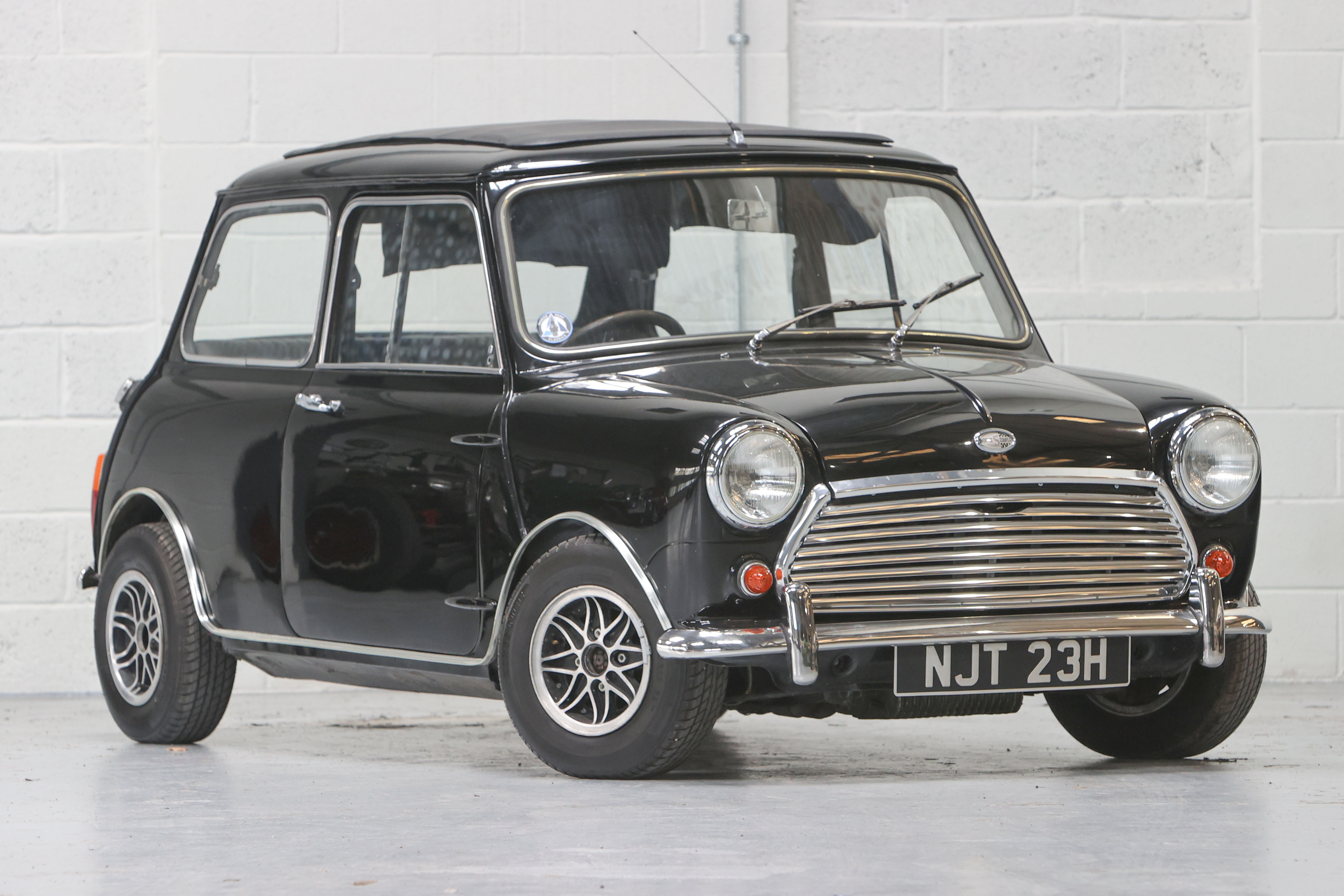 Lot 289 - 1969 Morris Mini Cooper S