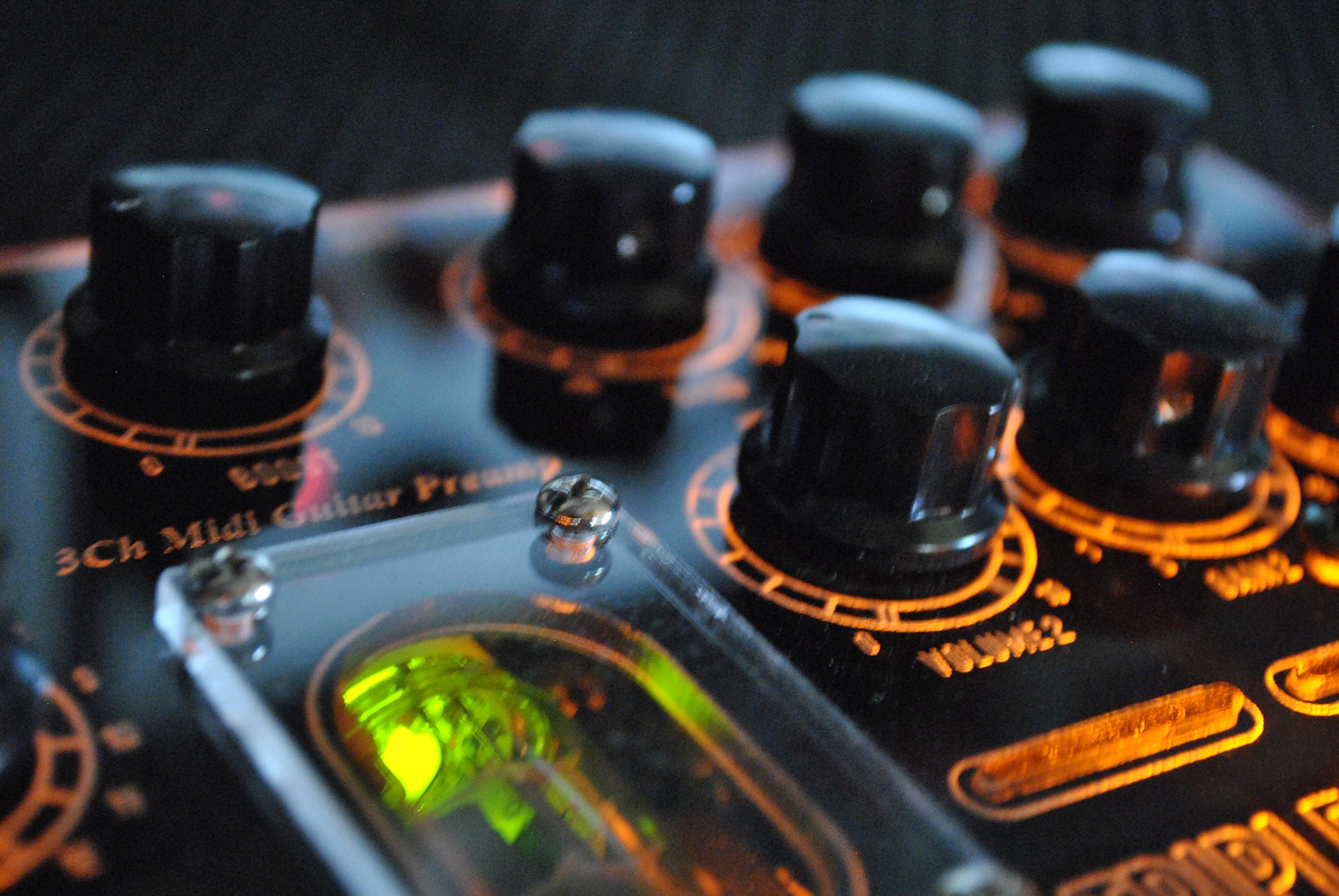 TRIPLE DECKER 3-Channel Tube Preamp w/ MIDI – Godlyke Distributing