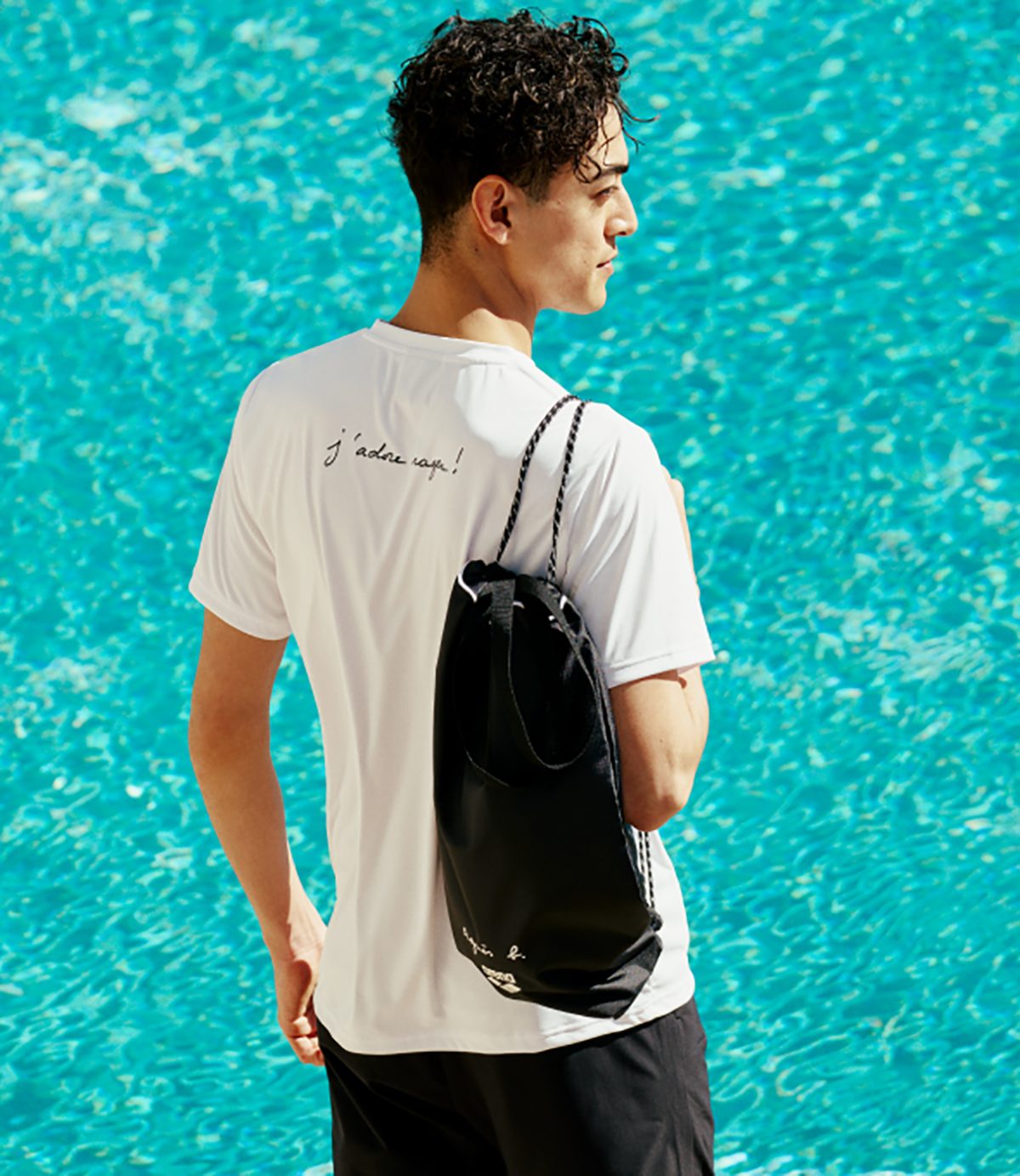 アリーナ×アニエスベー】新作コラボ水着は、レインボーロゴがポイント