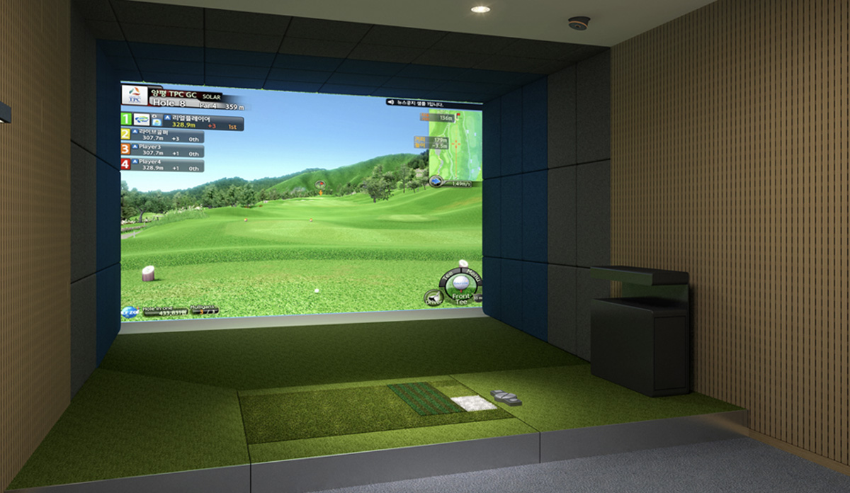ゴルフシミュレーターでコースを回る！その魅力をご紹介 – 高性能な