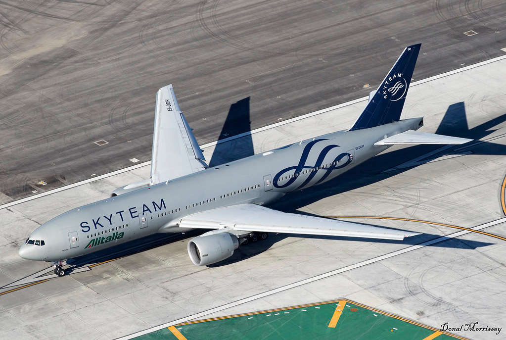 Alitalia (SkyTeam Livery) 777-200(ER) EI-DDH - Features - Infinite