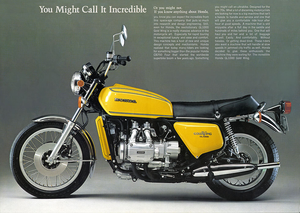 フラッグシップの高速ツアラーとして開発された初代ゴールドウイング