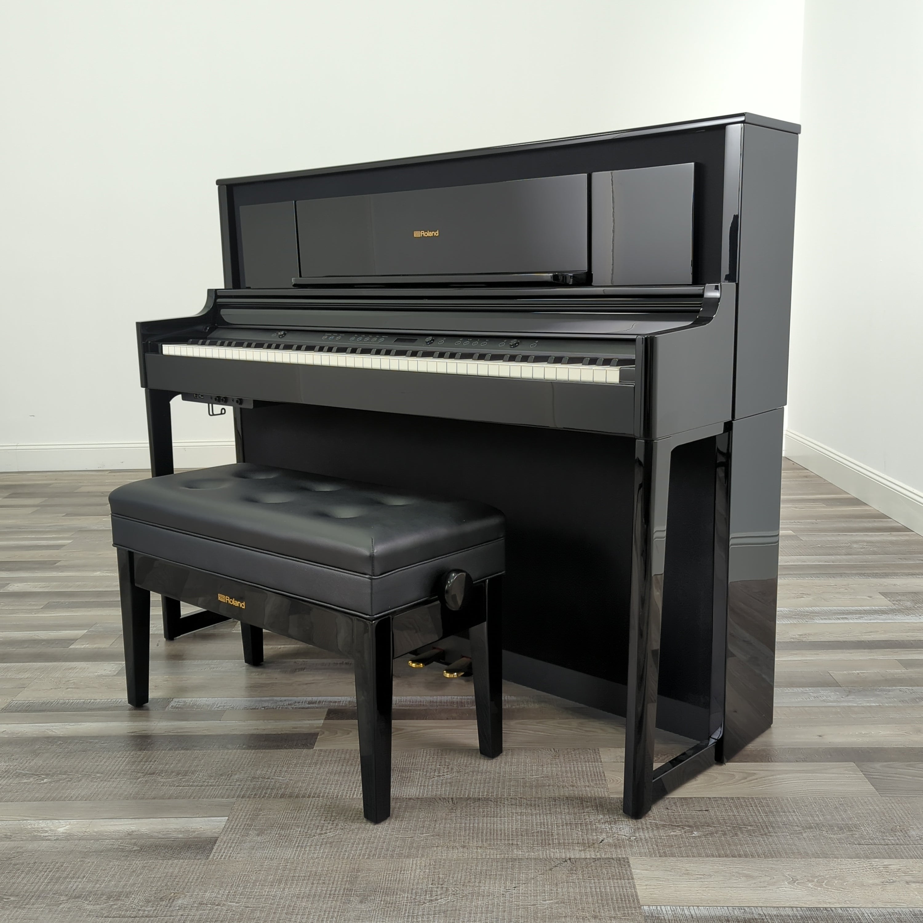 Roland LX6 - Polished Ebony – Graves Piano