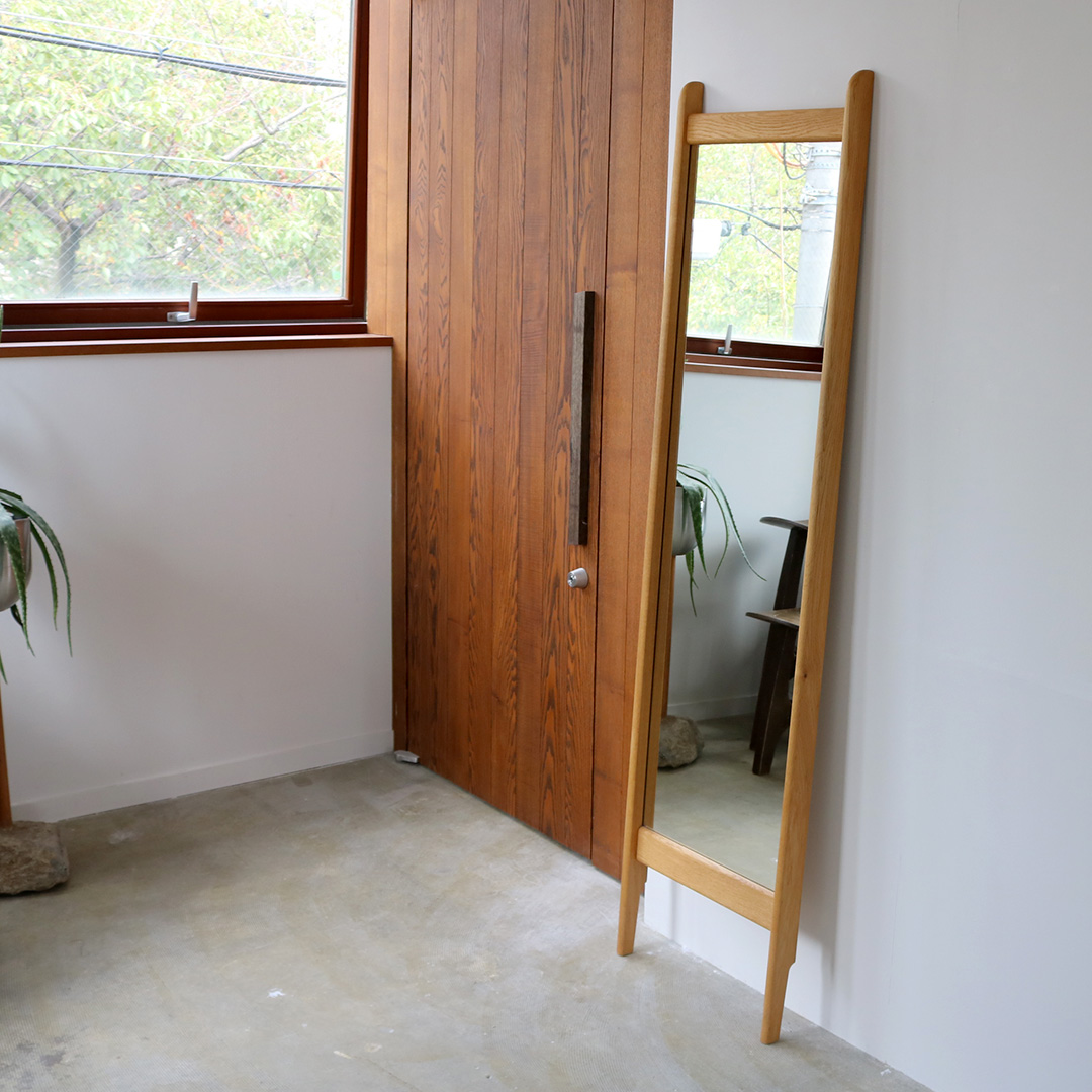 Stand Mirror［スタンドミラー］｜鏡・姿見｜Narrative - graf